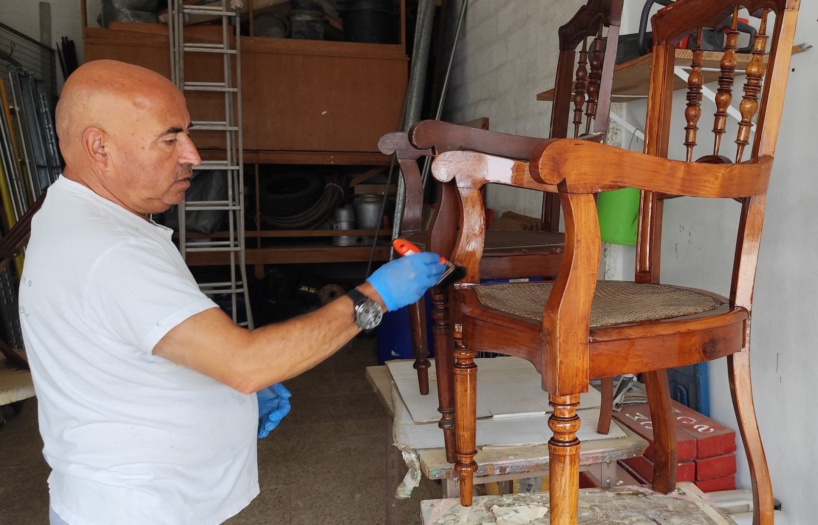 Oliveira de Azeméis | Voluntariado para dar novo sentido a móveis e vidas