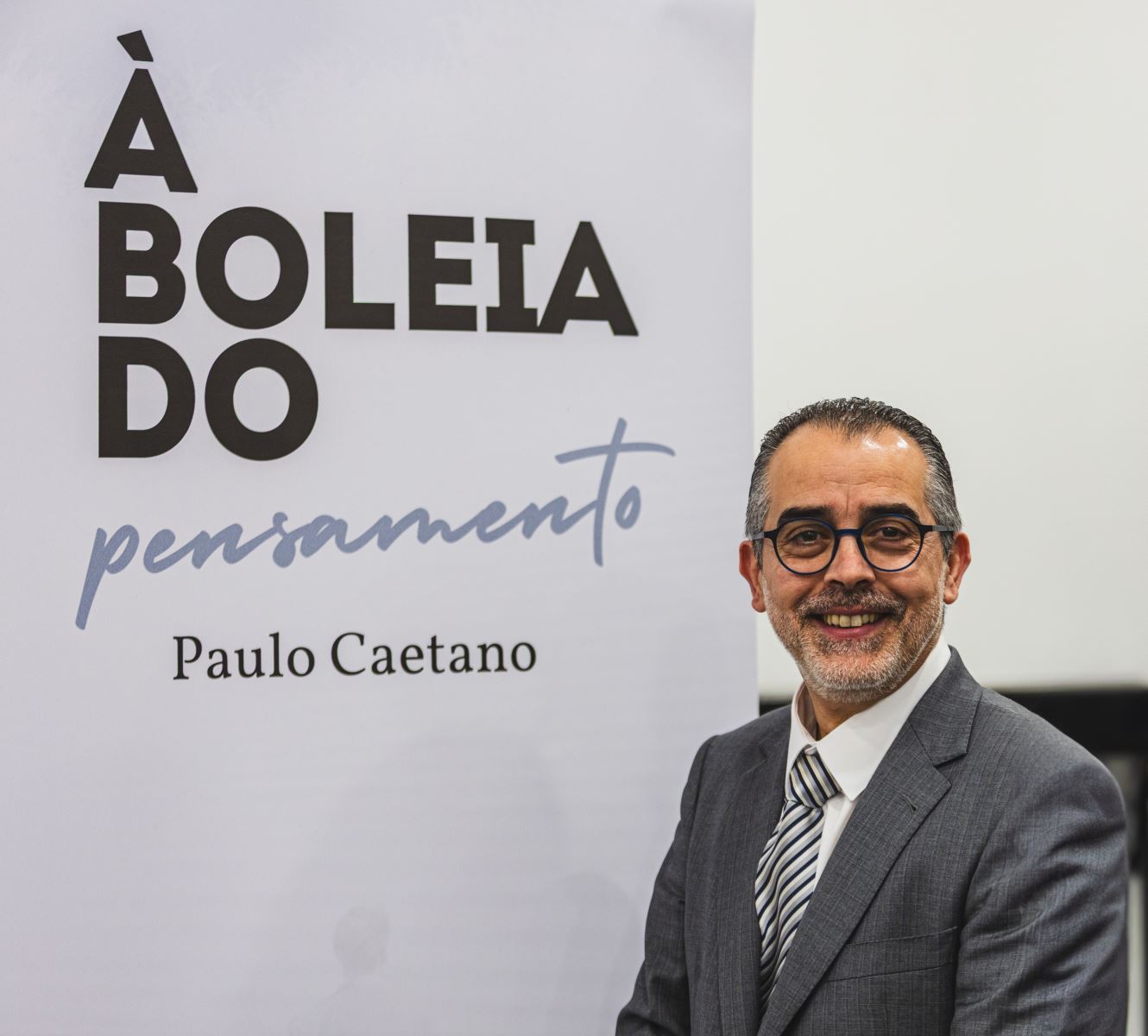 Seia | Provedor laça coletânea de crónicas