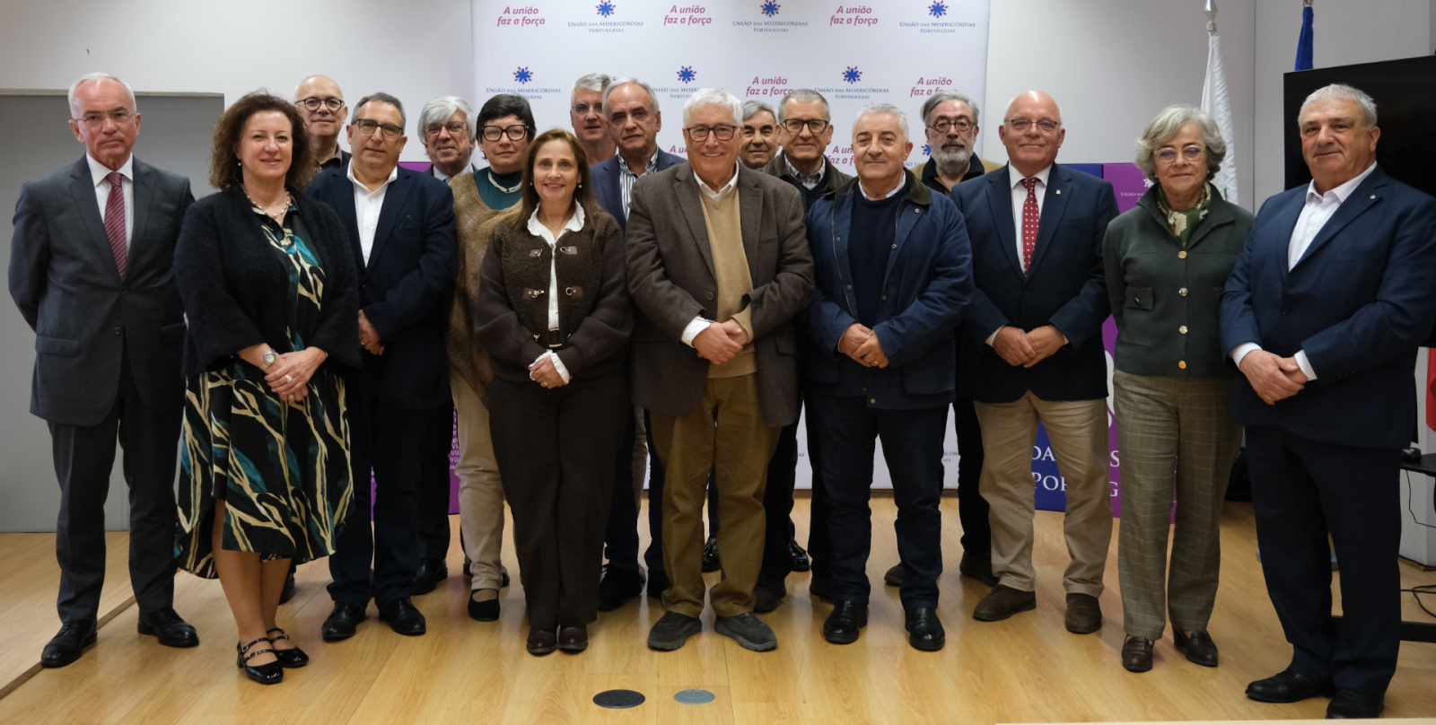 UMP | Novos provedores reunidos na casa de todas as Misericórdias